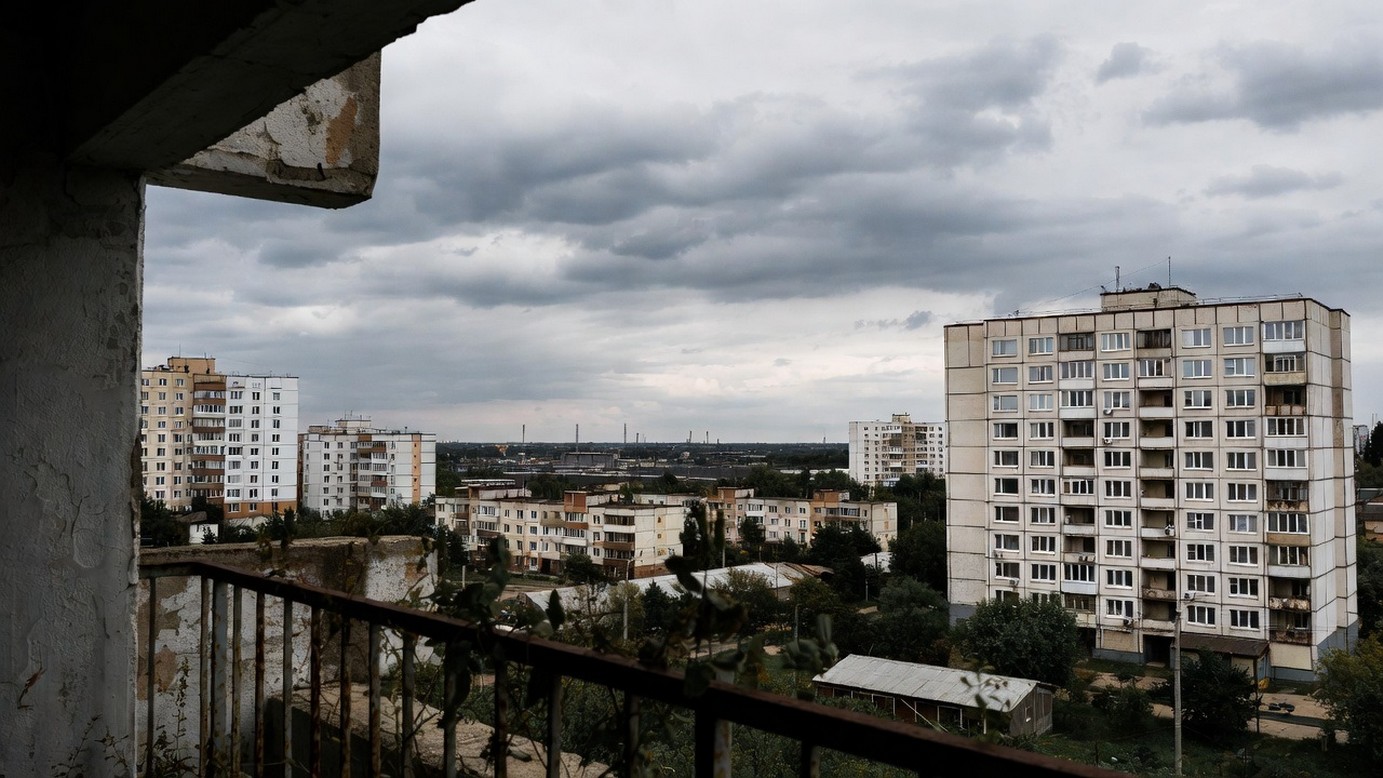 Лисичанск ЛНР: Стройки в марте, новые бригады, старые проблемы.