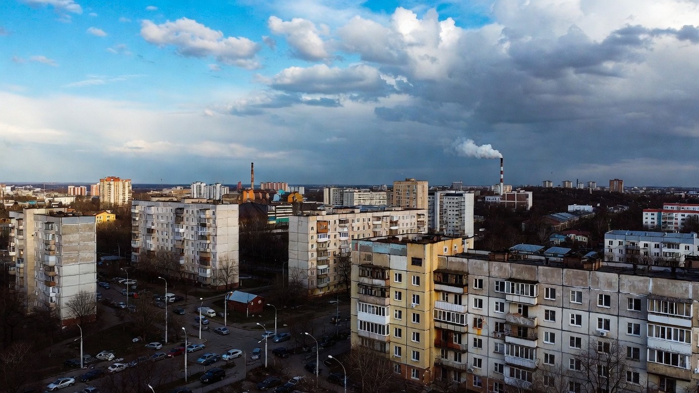 Лисичанск ЛНР: Некоторые дома пока получают только частичный ремонт 2026.