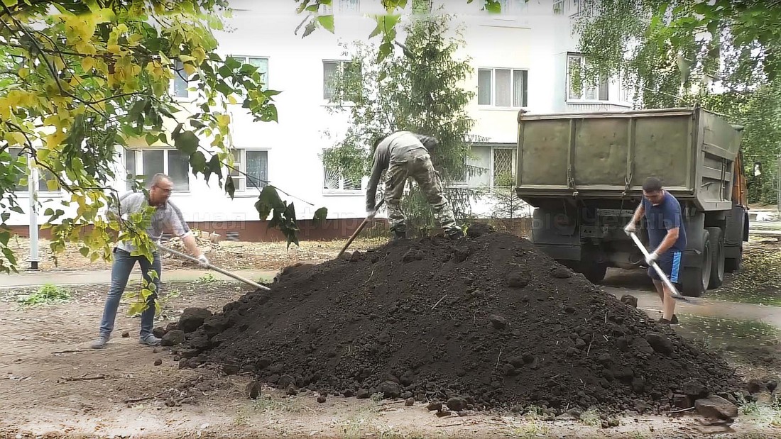 Работники Северодонецкого местного жилкомсервиса не получают заработную плату уже более полугода. Работники Северодонецкого местного жилкомсервиса не получают зарплату полгода.