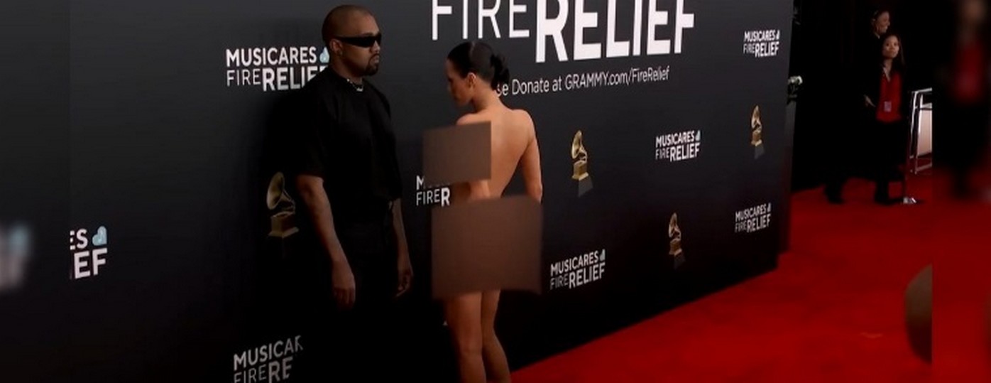 Bianca Censori Minimalist 2025 Grammys. Bianca Censori Shoes at 2025 Grammys.