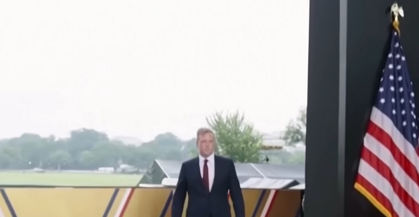 С другой стороны баррикад – Зеленский, президент Украины 2026.