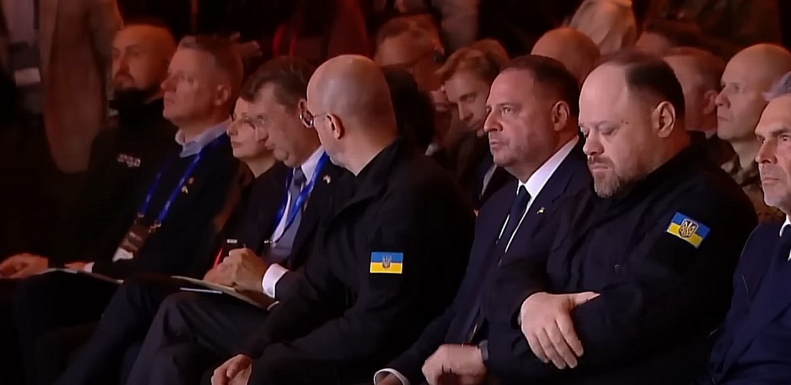 Прогнозы экспертов: 2025 или позже?