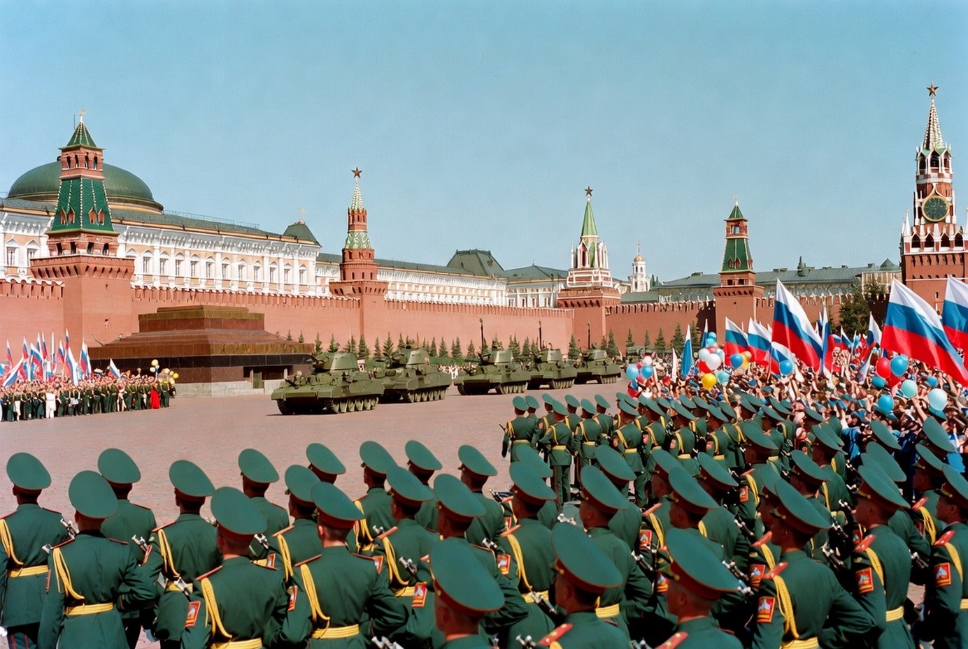 Производственный календарь в России и ЛНР 2026.