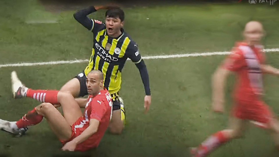 «Манчестер Сити» одержал победу на выезде над «Лейтон Ориент»