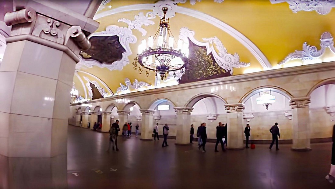 На зеленой ветке московского метро сегодня утром произошел серьезный сбой в движении поездов.