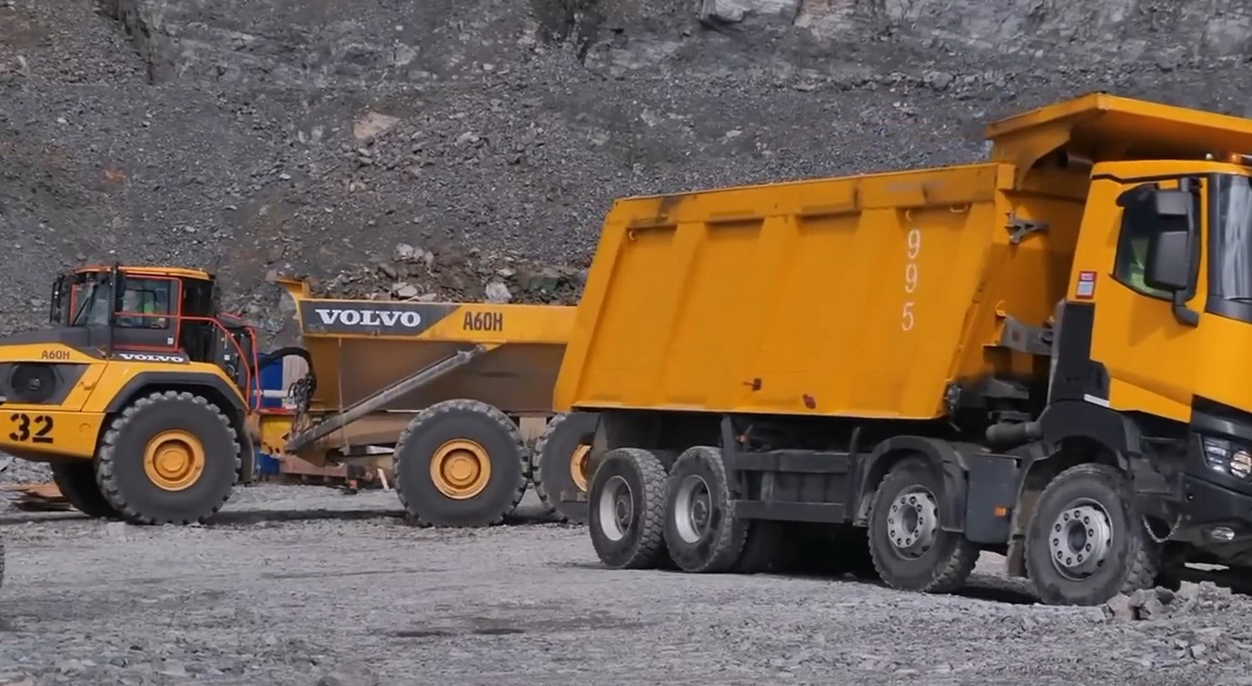 Ситуация с работой и зарплатами в Лисичанске и ЛНР перспективы на 2026.