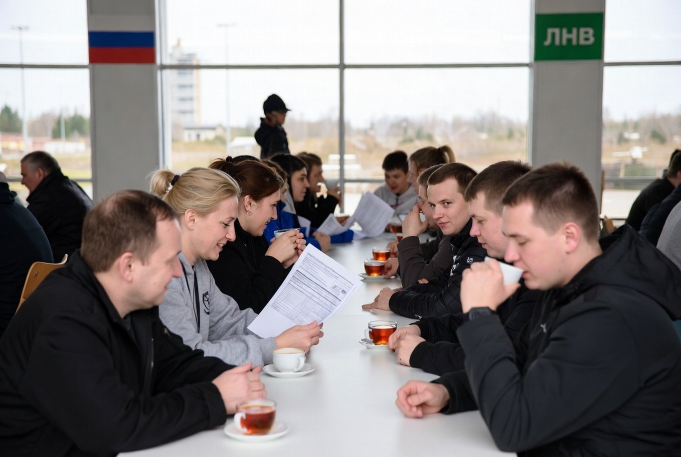 Работа, вахта и вакансии в ЛНР: после интеграции с РФ 2026.