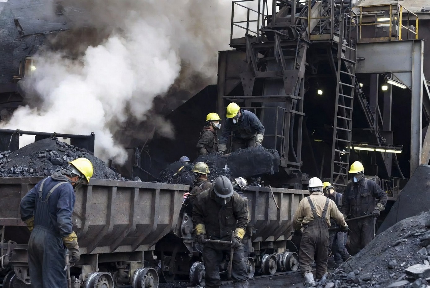 Шахты ЛНР продолжают работать вопреки всему в 2026.