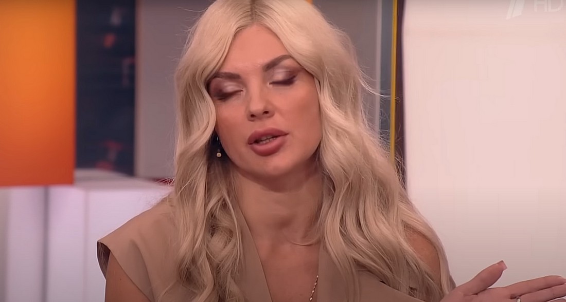 Список блогеров-девушек, чьи фото недавно слили 2025.