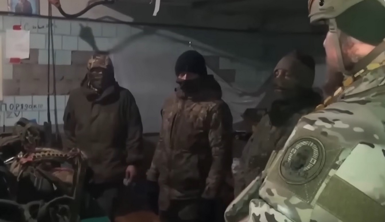 Закон об искажении правды: о защите памяти в России и ЛНР 2026.