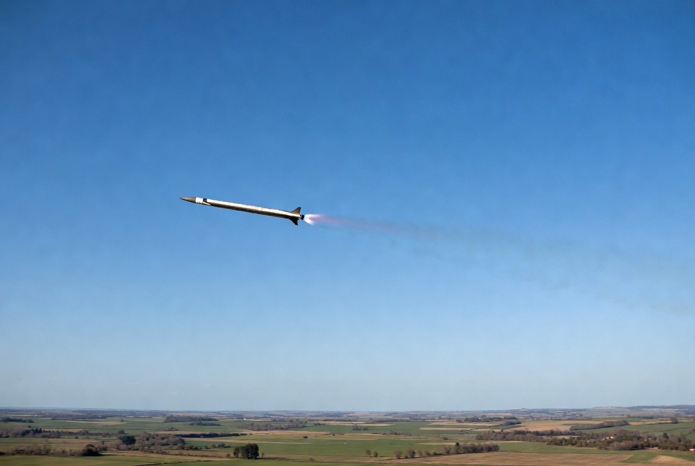 Как можно закончить СВО почему его слушают в 2026?